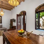 Villa Claudia In Lardos